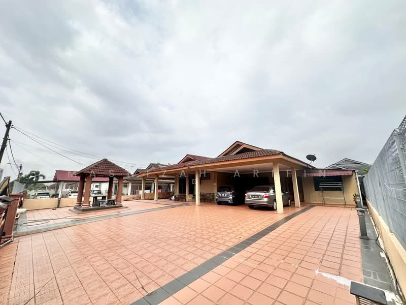 Bungalow for Sale in Bandar Rinching (Semenyih) - Masnizah Arifin - Exterior - PropertyGuru.com.my