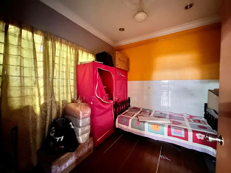 Bungalow for Sale in Bandar Rinching (Semenyih) - Masnizah Arifin - Bedroom - PropertyGuru.com.my