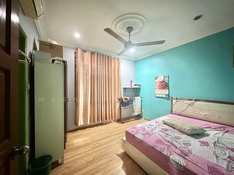 Bungalow for Sale in Bandar Rinching (Semenyih) - Masnizah Arifin - Bedroom - PropertyGuru.com.my