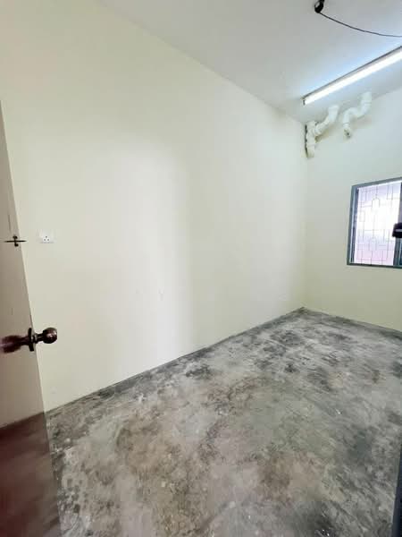 Semi-Detached House for Sale in Taman Iskandar (Johor Bahru) - Wayne Ng - Interior - PropertyGuru.com.my