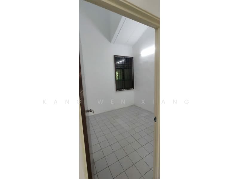 1-storey Terraced House for Sale in Taman Desa Cemerlang (Ulu Tiram) - Kang Wen Xiang - PropertyGuru.com.my