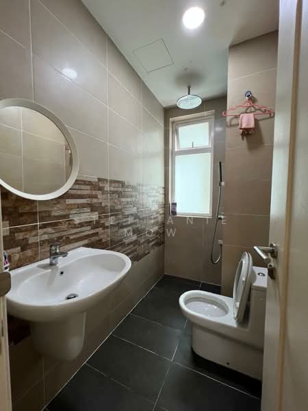 Servis Apartment untuk Disewa di TriTower Residence @ Johor Bahru Sentral - Stephanie Mow - Bathroom - PropertyGuru.com.my