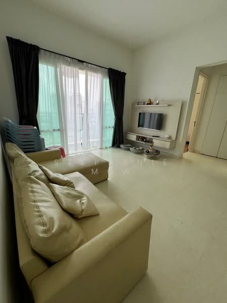 Servis Apartment untuk Disewa di TriTower Residence @ Johor Bahru Sentral - Stephanie Mow - Living Room - PropertyGuru.com.my