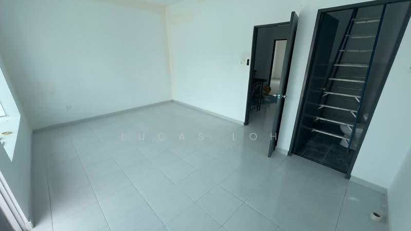 2-storey Terraced House for Sale in Taman Scientex Rawang (Rawang) - Lucas Loh - Interior - PropertyGuru.com.my