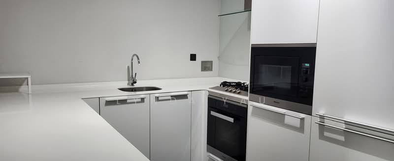 Service Residence for Sale at St Regis - Lynda Yau - Kitchen - PropertyGuru.com.my