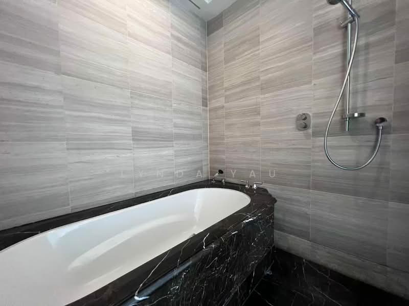 Service Residence for Sale at St Regis - Lynda Yau - Bathroom - PropertyGuru.com.my