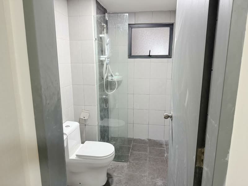 Service Residence for Rent at E'Island Lake Haven - Hui Qi - Bathroom - PropertyGuru.com.my