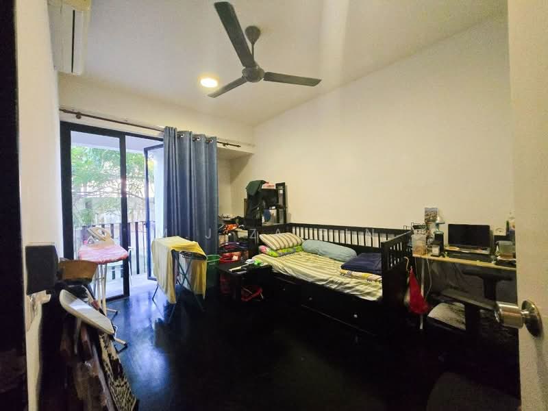 Pangsapuri untuk Dijual di 20trees - M.J Zairin - Bedroom - PropertyGuru.com.my