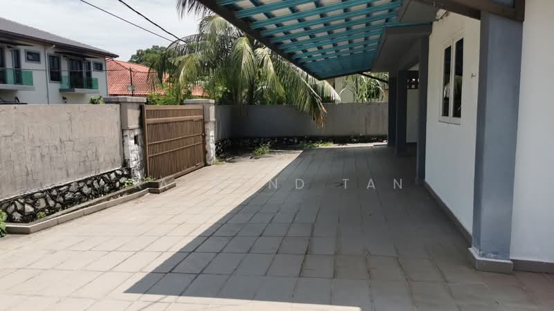 Rumah Banglo untuk Dijual di Seksyen 3 (Petaling Jaya) - Raymond Tan - Exterior - PropertyGuru.com.my