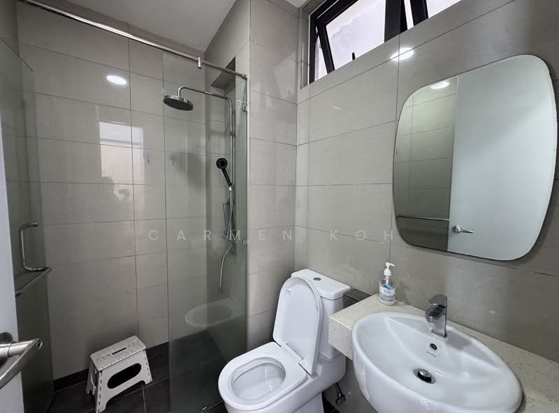 Servis Apartment untuk Disewa di PJ Midtown - Carmen Koh - Bathroom - PropertyGuru.com.my