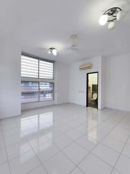 2-storey Terraced House for Rent in Setia Tropika (Johor Bahru) - Vivi Ong - Bathroom - PropertyGuru.com.my