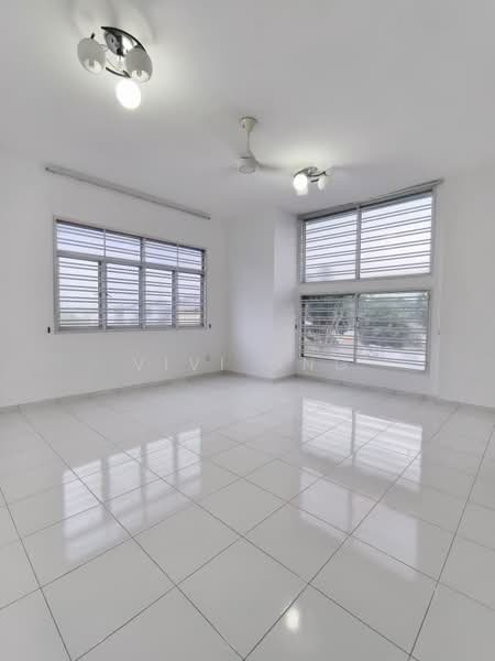 2-storey Terraced House for Rent in Setia Tropika (Johor Bahru) - Vivi Ong - Living Room - PropertyGuru.com.my