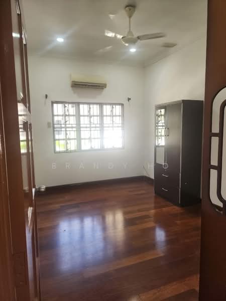 Untuk Disewa - Taman Sungai Besi Indah