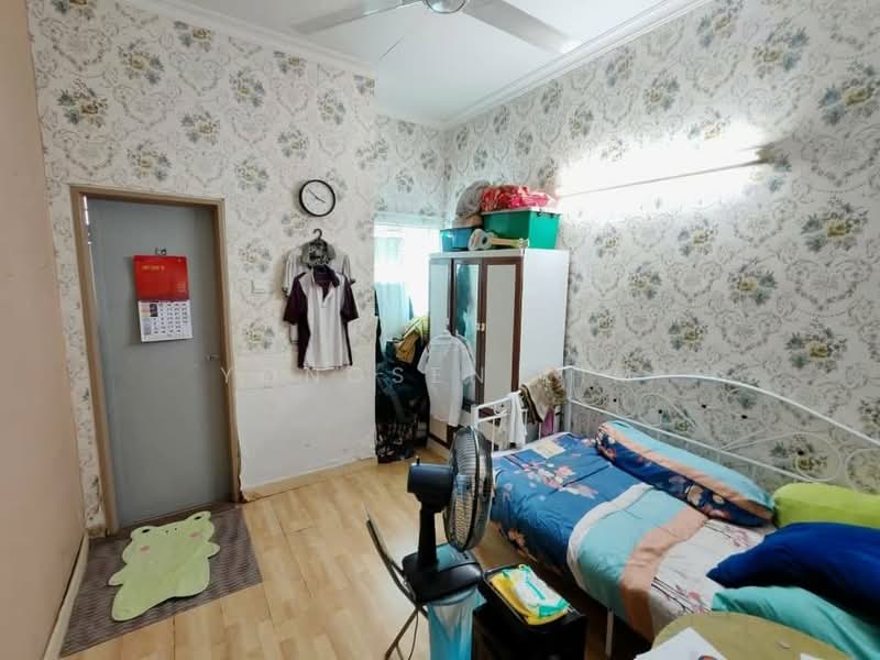 2-storey Terraced House for Sale in Alam Nusantara (Setia Alam) - Yongsen Lim - Bedroom - PropertyGuru.com.my