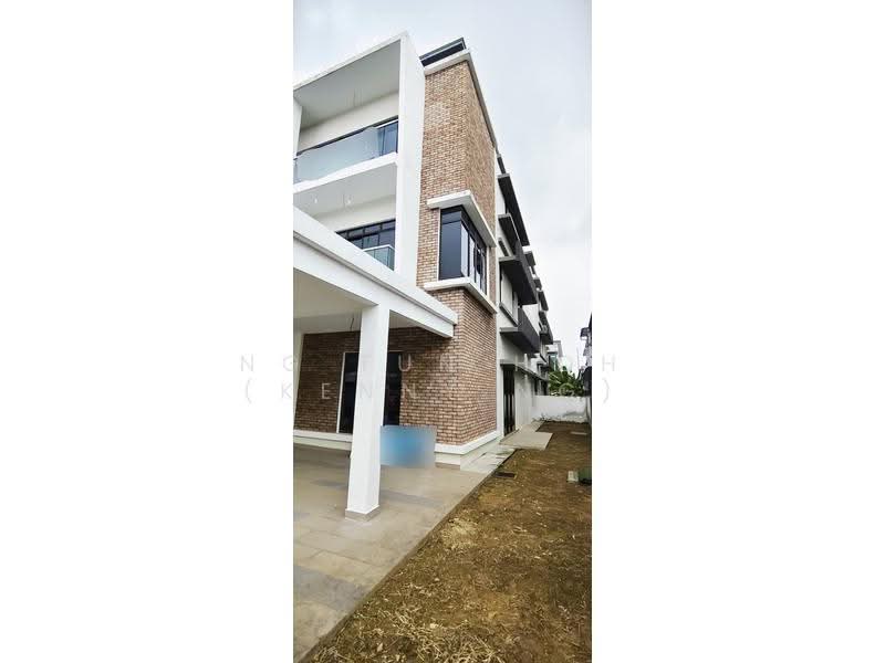 Rumah Kluster untuk Dijual di Bandar Setia Alam (Kapar) - Ng Tun Hoh (Kenny Ng) - Exterior - PropertyGuru.com.my
