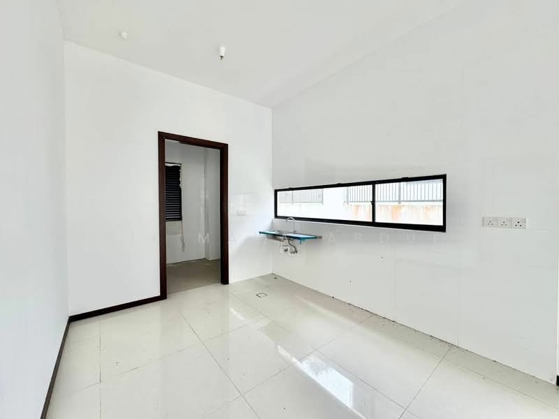 Rumah Berkembar untuk Dijual di Gombak (Selangor) - Cik Maya Abdul - Kitchen - PropertyGuru.com.my