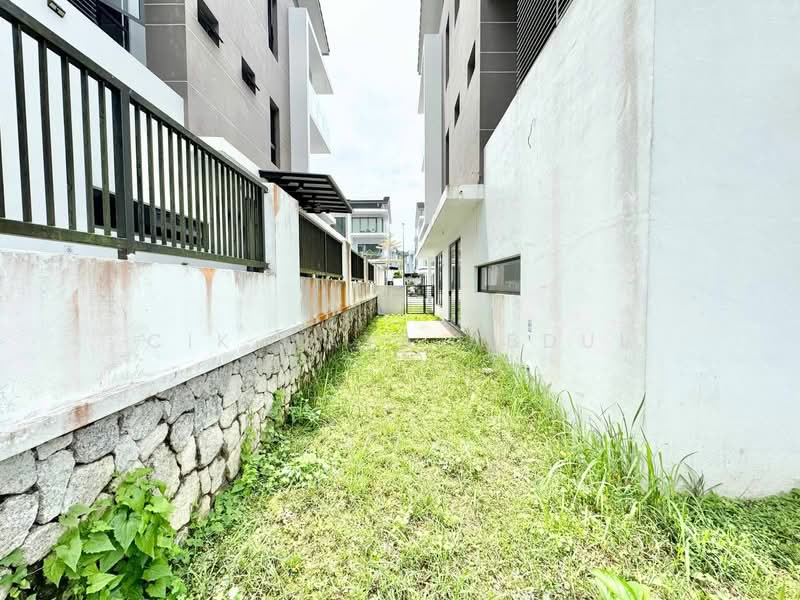 Rumah Berkembar untuk Dijual di Gombak (Selangor) - Cik Maya Abdul - Exterior - PropertyGuru.com.my