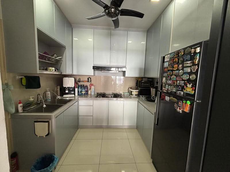Condominium for Sale at Residensi Rampai (The Parc Tower) - Jason Ong - Kitchen - PropertyGuru.com.my
