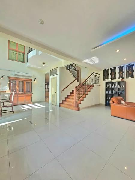 Rumah Berkembar untuk Dijual di Taman Molek (Johor Bahru) - Joreen Lee - PropertyGuru.com.my