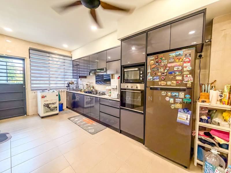 2-storey Terraced House for Sale in Taman Seri Mewah (Kapar) - Ashraff Daniel - Kitchen - PropertyGuru.com.my