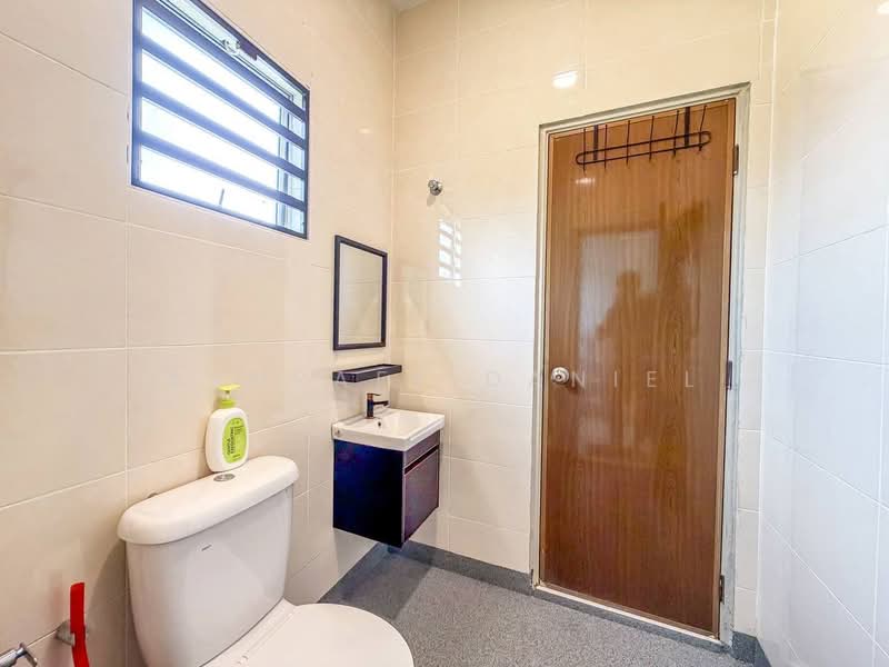 2-storey Terraced House for Sale in Taman Seri Mewah (Kapar) - Ashraff Daniel - Bathroom - PropertyGuru.com.my