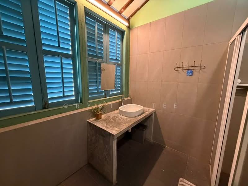 Kedai untuk Dijual di George Town (Penang) - Crystal Tee - Bathroom - PropertyGuru.com.my