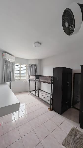 Pangsapuri untuk Disewa di Damai Apartment - Shin Ni - Bedroom - PropertyGuru.com.my