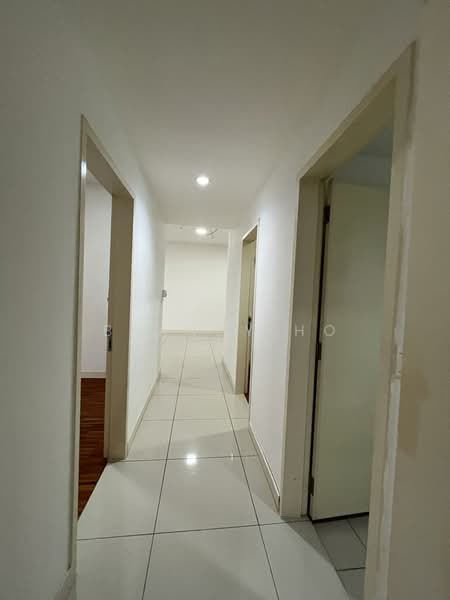 Condominium for Rent at Windows on The Park - Brandy Ho - Corridor - PropertyGuru.com.my