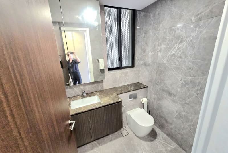 Service Residence for Sale at Park Regent @Desa Park City - Jack Chan - Bathroom - PropertyGuru.com.my