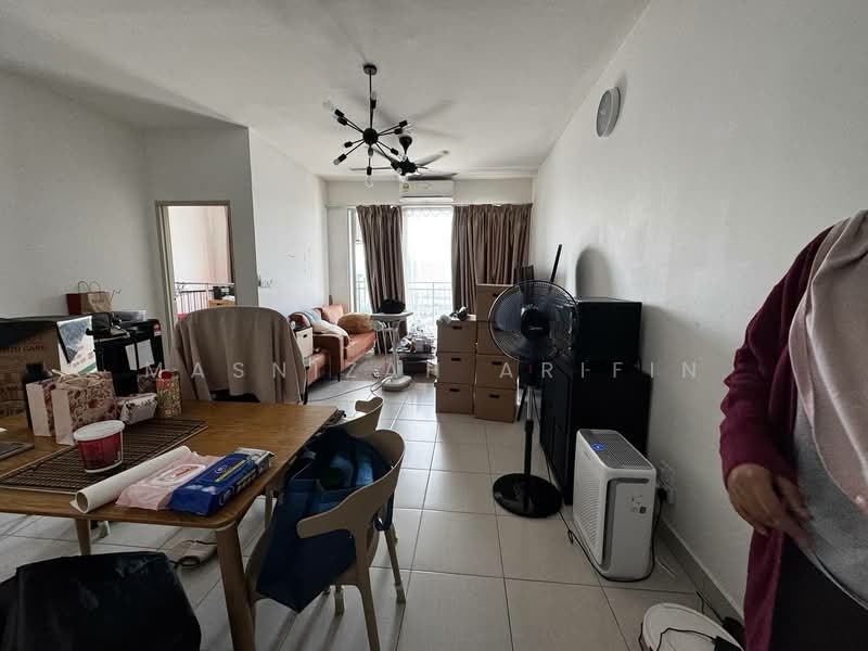 Apartment for Sale at Residensi Pandanmas 2 - Masnizah Arifin - Living Room - PropertyGuru.com.my