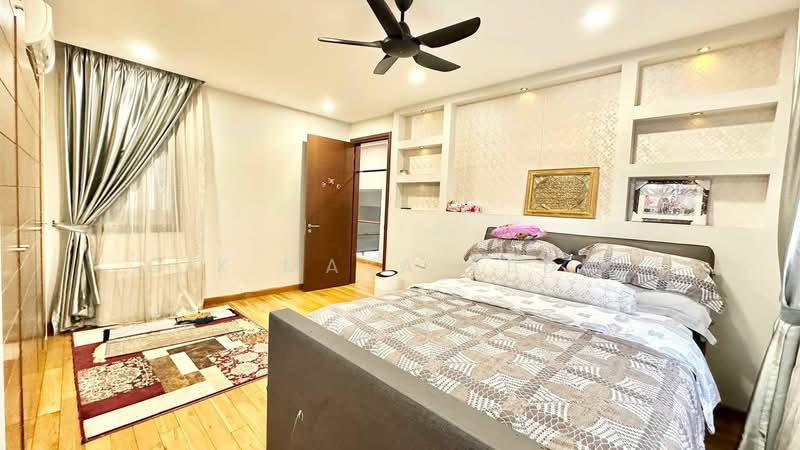 Rumah Banglo untuk Dijual di Taman Sains Selangor (Kota Damansara) - Cik Maya Abdul - Bedroom - PropertyGuru.com.my