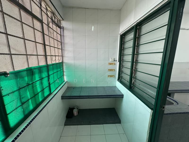 Apartment for Sale at Jade Tower (Menara Jade) - Jayden Chik - Balcony - PropertyGuru.com.my