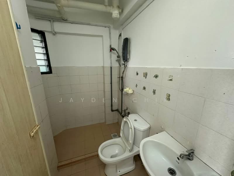 Apartment for Sale at Jade Tower (Menara Jade) - Jayden Chik - Bathroom - PropertyGuru.com.my