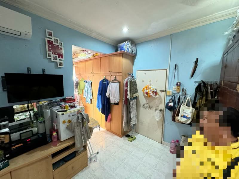 Bungalow for Sale in Bandar Country Homes (Rawang) - Jessie Wong - Bedroom - PropertyGuru.com.my