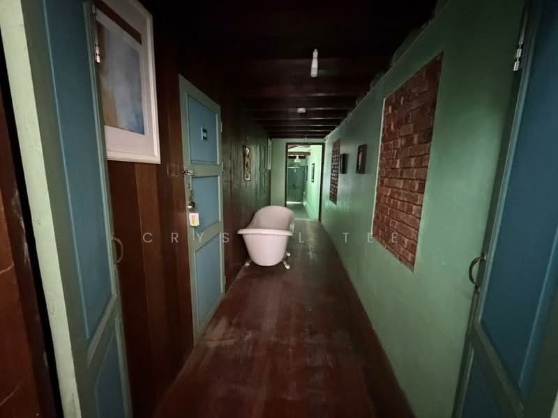 Kedai untuk Disewa di George Town (Penang) - Crystal Tee - Corridor - PropertyGuru.com.my