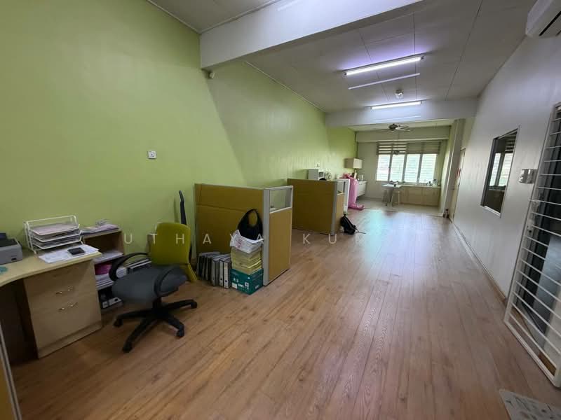 Shop / Office for Sale in Taman Bayu Permai (Rawang) - Uthaya Kumar - PropertyGuru.com.my