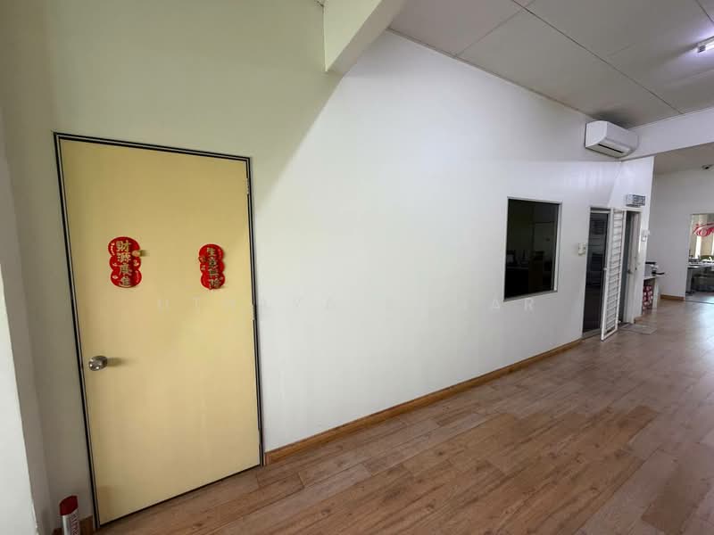 Shop / Office for Sale in Taman Bayu Permai (Rawang) - Uthaya Kumar - PropertyGuru.com.my
