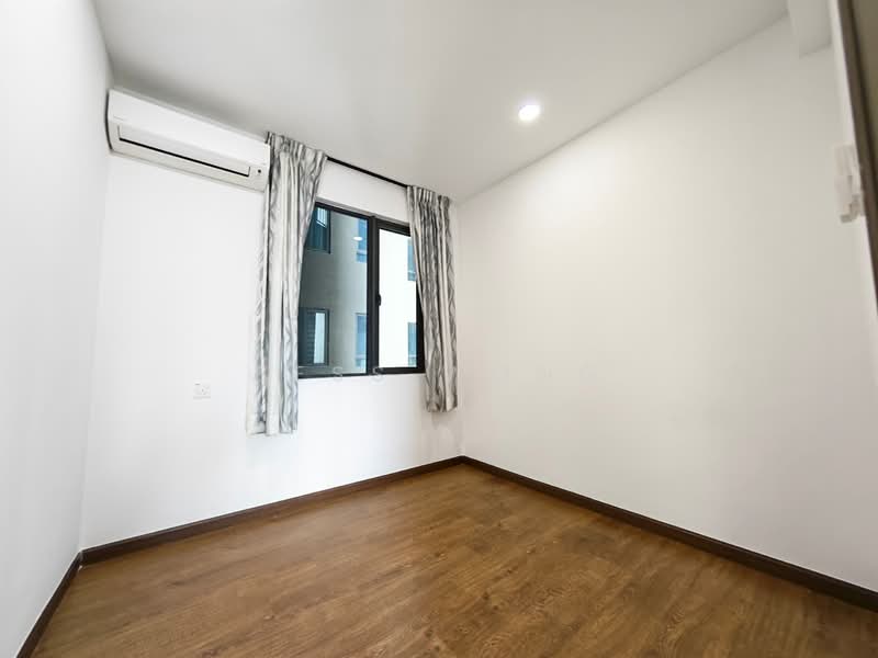 Service Residence for Sale at Country Garden Central Park - Bess Wong - PropertyGuru.com.my