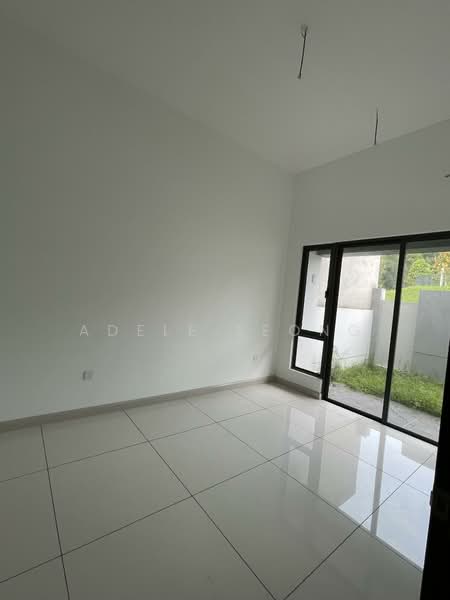 Semi-Detached House for Sale in Bukit Jelutong (Shah Alam) - Adele Leong - PropertyGuru.com.my