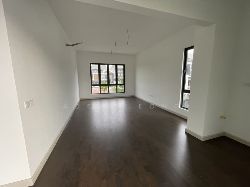 Semi-Detached House for Sale in Bukit Jelutong (Shah Alam) - Adele Leong - PropertyGuru.com.my