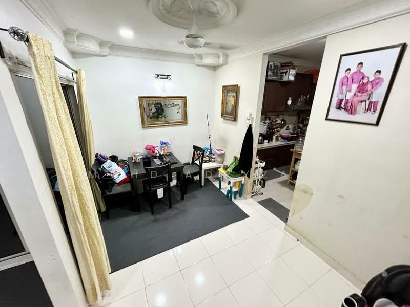 2-storey Terraced House for Sale in Taman Pinggiran Usj (Subang Jaya) - Mohd Adryzam - PropertyGuru.com.my