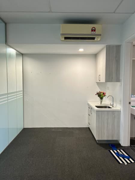 Office for Rent in Mont Kiara (Kuala Lumpur) - Willis Chew - Interior - PropertyGuru.com.my