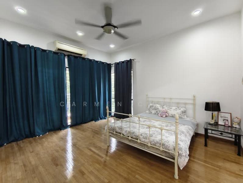 Rumah Teres 3-Tingkat untuk Dijual di Sutera Damansara (Damansara Damai) - Carmen Chin - Bedroom - PropertyGuru.com.my