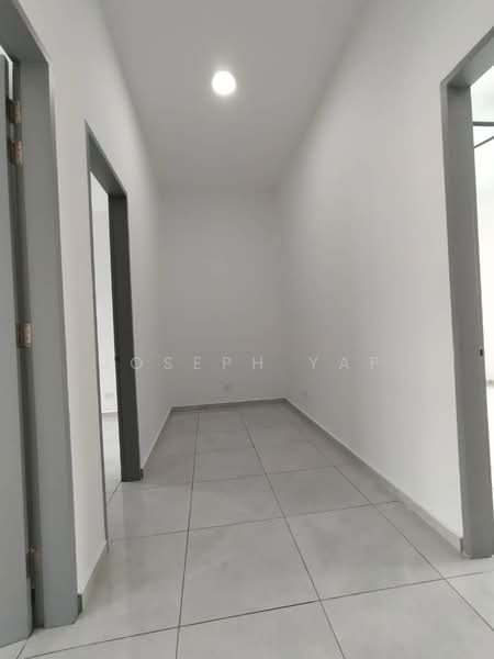 2-storey Terraced House for Rent in Bandar Putra (Kulai) - Joseph Yap - Corridor - PropertyGuru.com.my