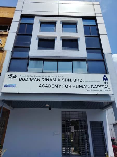 Kedai untuk Dijual di Shah Alam (Selangor) - Ben Eng - Exterior - PropertyGuru.com.my