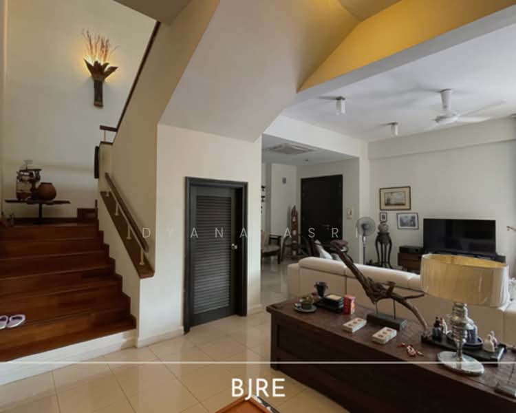 2-storey Terraced House for Sale in Bukit Jelutong (Shah Alam) - Dyana Asri - Living Room - PropertyGuru.com.my