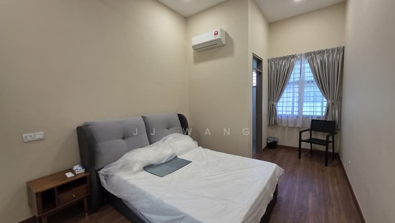 2-storey Terraced House for Sale in Bandar Saujana Putra (Tanjong Duabelas) - J J - PropertyGuru.com.my