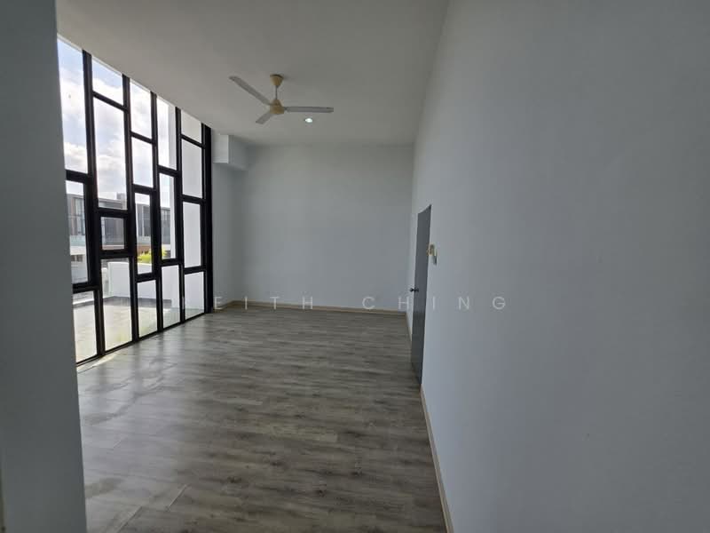 2-storey Terraced House for Sale in Bandar Pulai Jaya (Kulai) - Keith Ching - Living Room - PropertyGuru.com.my