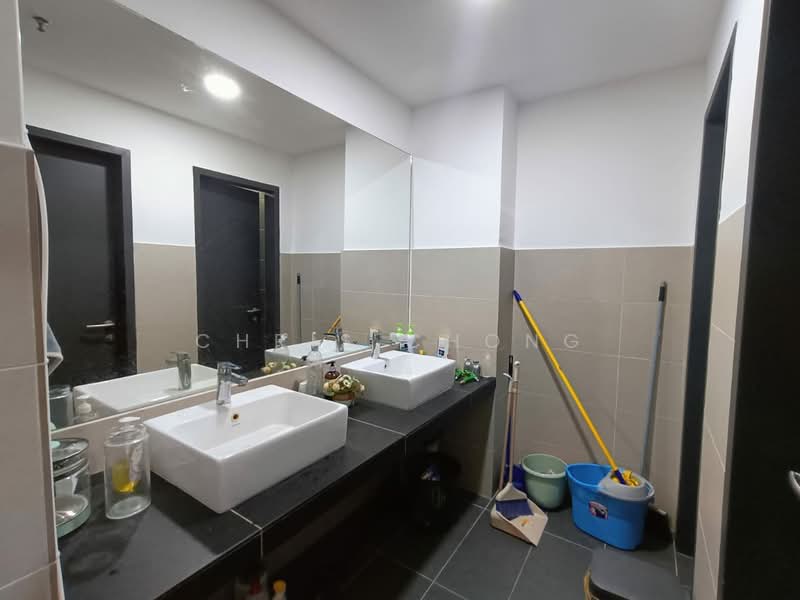 Kedai / Pejabat untuk Disewa di Mutiara Central (Cheras) - Chris Chong - Bathroom - PropertyGuru.com.my