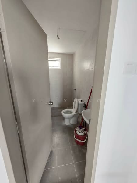 Pangsapuri untuk Disewa di Desa Alma Ria - KELLY ONG - Bathroom - PropertyGuru.com.my